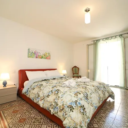 Colonna House Casa Tra La Zisa E La Cattedrale Apartment *