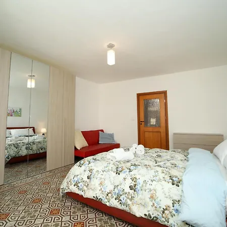 Apartment Colonna House Casa Tra La Zisa E La Cattedrale Palermo