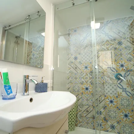 Apartament Colonna House Casa Tra La Zisa E La Cattedrale